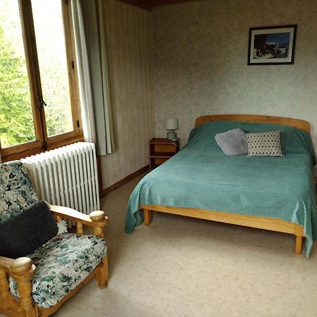 Le Vieux Chalet Bed & Breakfast Embrun Exterior photo